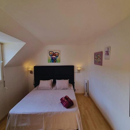 Appartement Cosy Centre Brie Comte Robert Luaran gambar